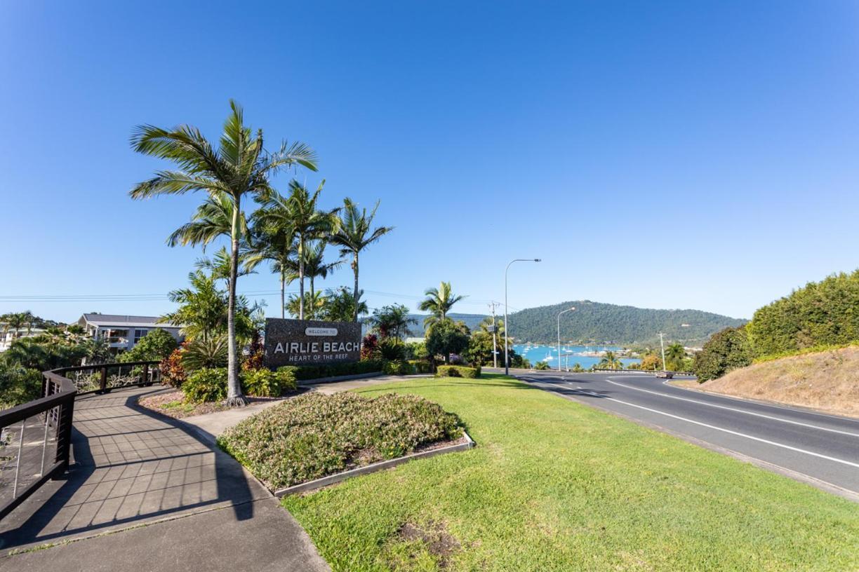 Mandalay Escape, Seclusion & Serenity With A Pool Airlie Beach Buitenkant foto