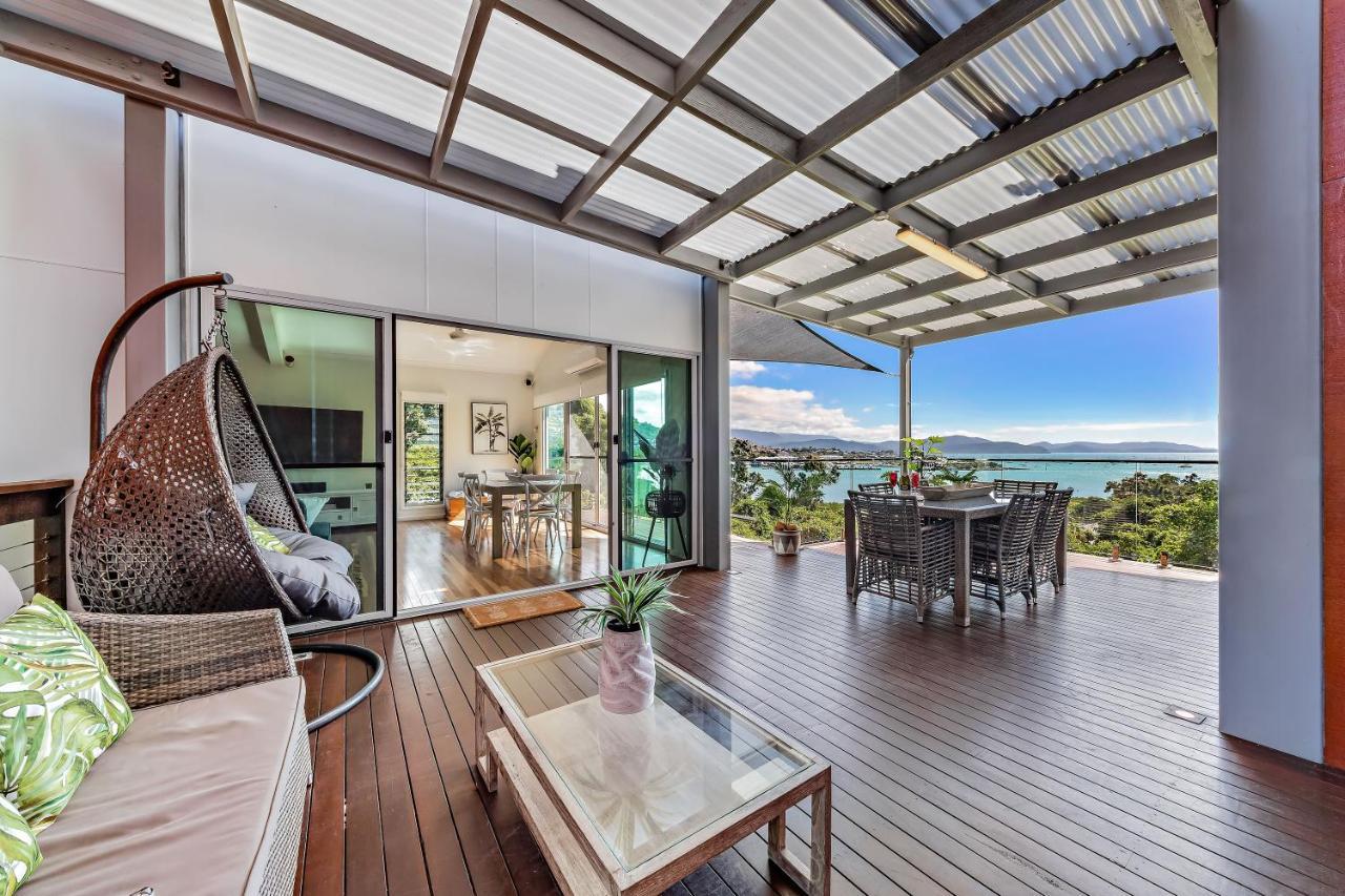 Mandalay Escape, Seclusion & Serenity With A Pool Airlie Beach Buitenkant foto