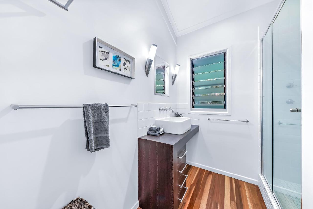 Mandalay Escape, Seclusion & Serenity With A Pool Airlie Beach Buitenkant foto