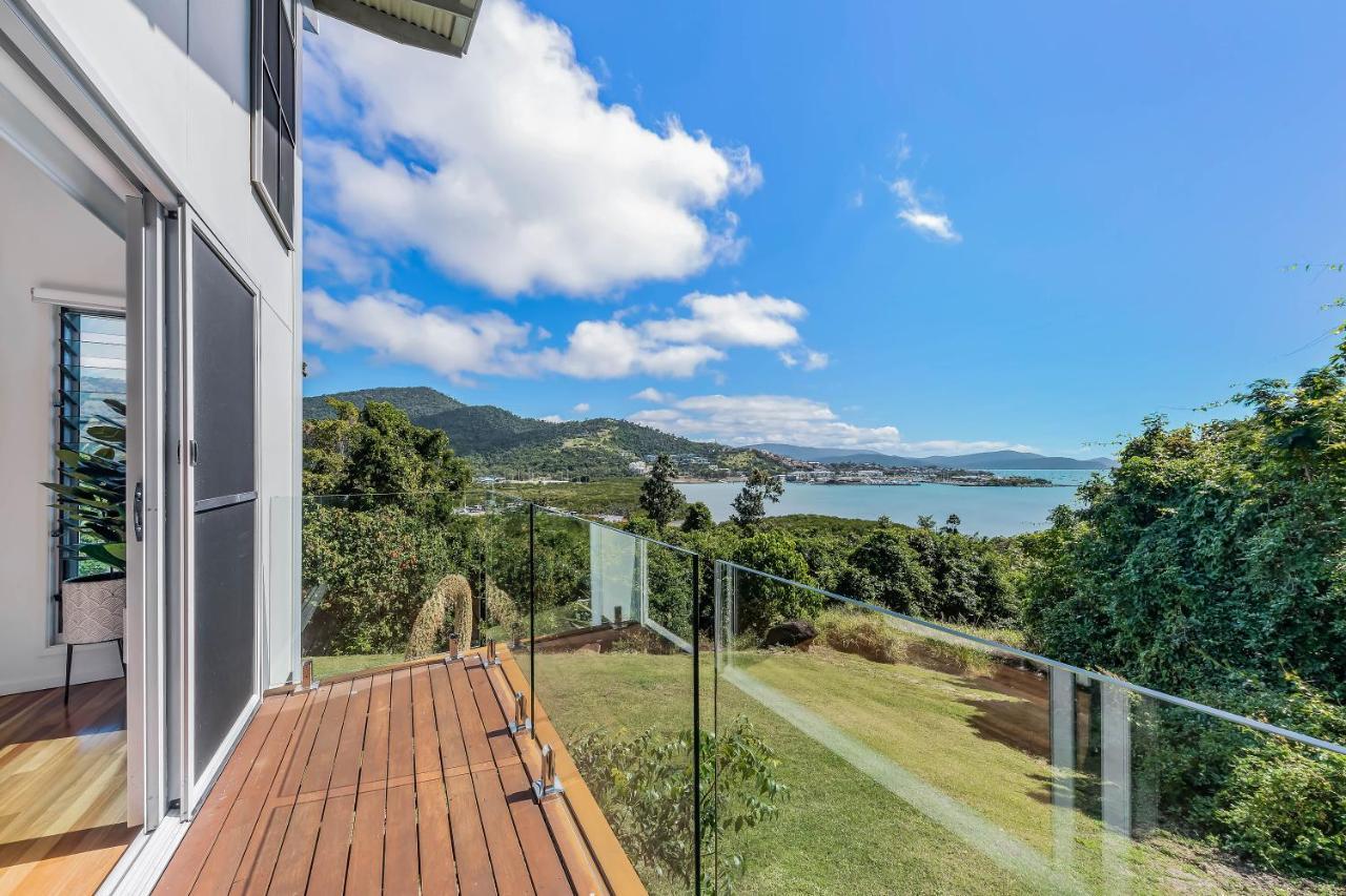 Mandalay Escape, Seclusion & Serenity With A Pool Airlie Beach Buitenkant foto