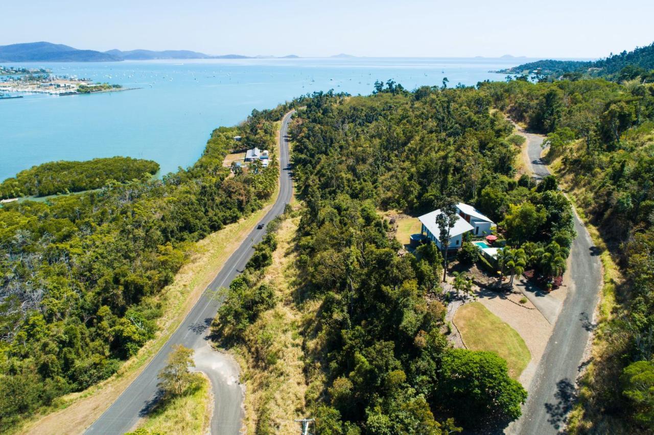 Mandalay Escape, Seclusion & Serenity With A Pool Airlie Beach Buitenkant foto